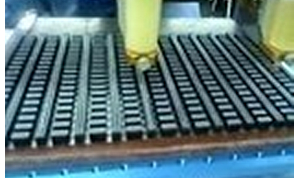 東莞變壓器磁芯點(diǎn)膠機(jī)視頻